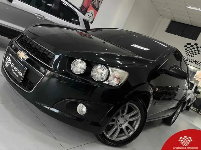 Carro Chevrolet Sonic 2014 Hatch LTZ 1.6 (Aut)
