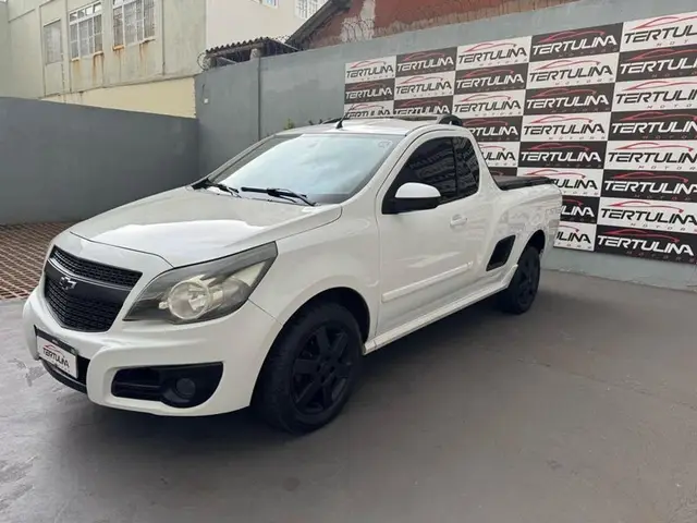 Carro Chevrolet Montana 2013 Sport 1.4 (Flex)