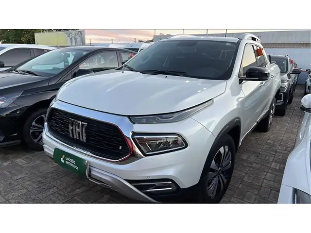 Carro Fiat Toro 2024 Volcano 2.0