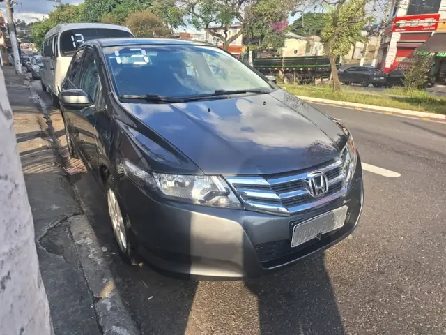 Carro Honda City 2013 LX 1.5 CVT (Flex)