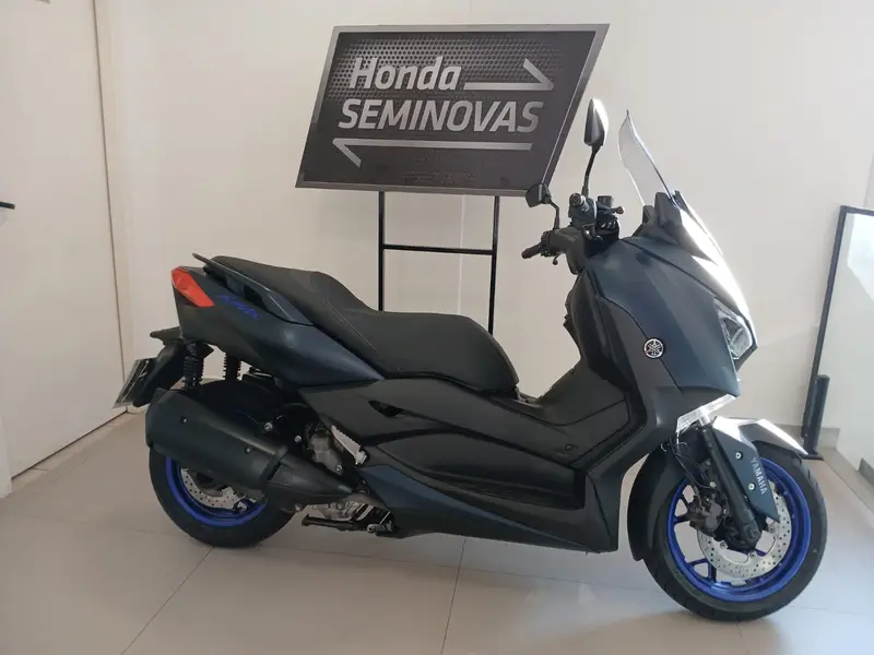 Yamaha XMax ABS