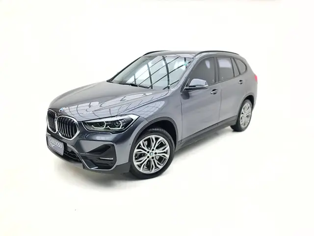 Carro BMW X1 2021 sDrive20i 2.0 Turbo (Aut.)