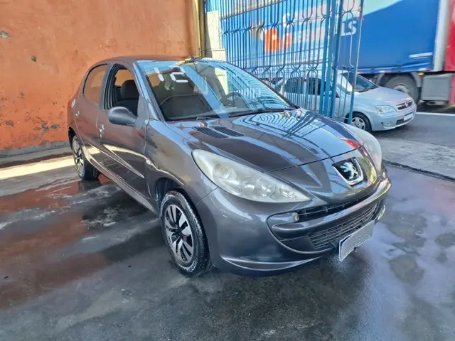 Carro Peugeot 207 2012 Hatch XR 1.4 8V (flex) 2p