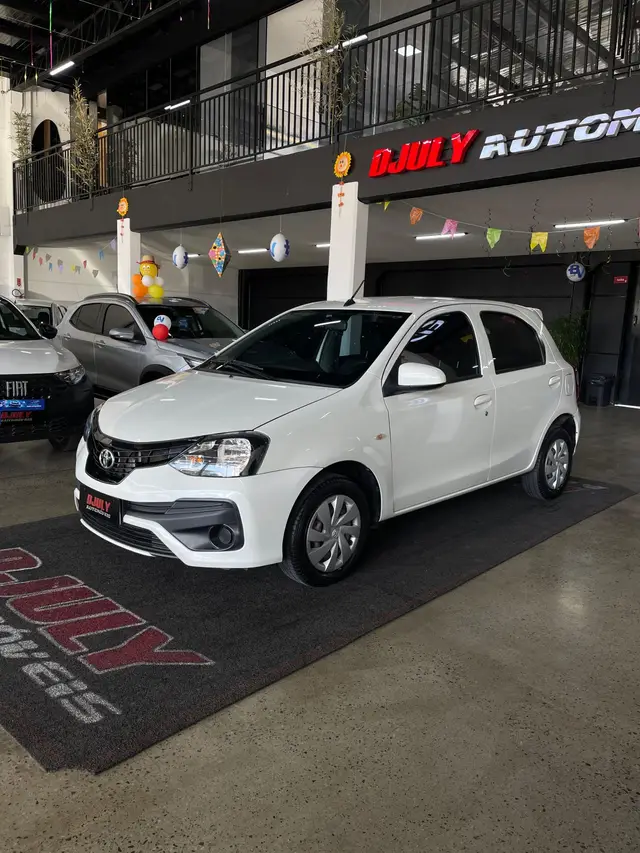 Carro Toyota Etios 2020 X 1.3 (Aut) (Flex)