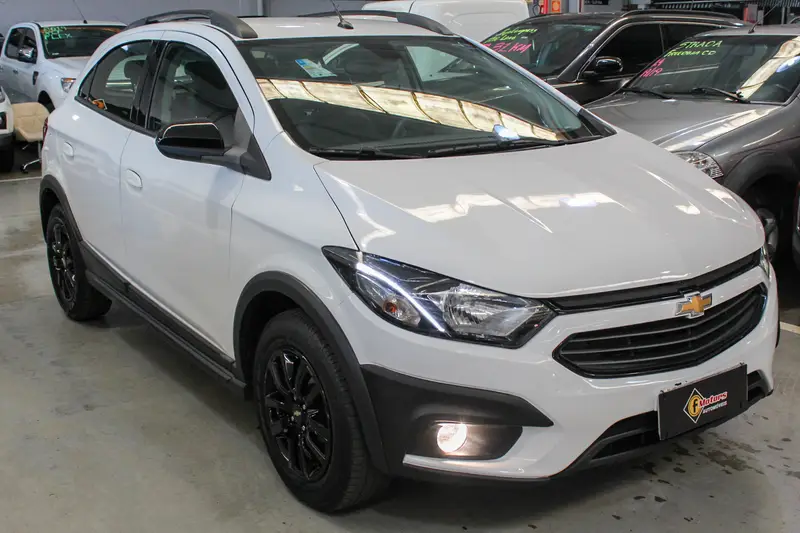 Chevrolet Onix Activ 1.4 (Aut.)