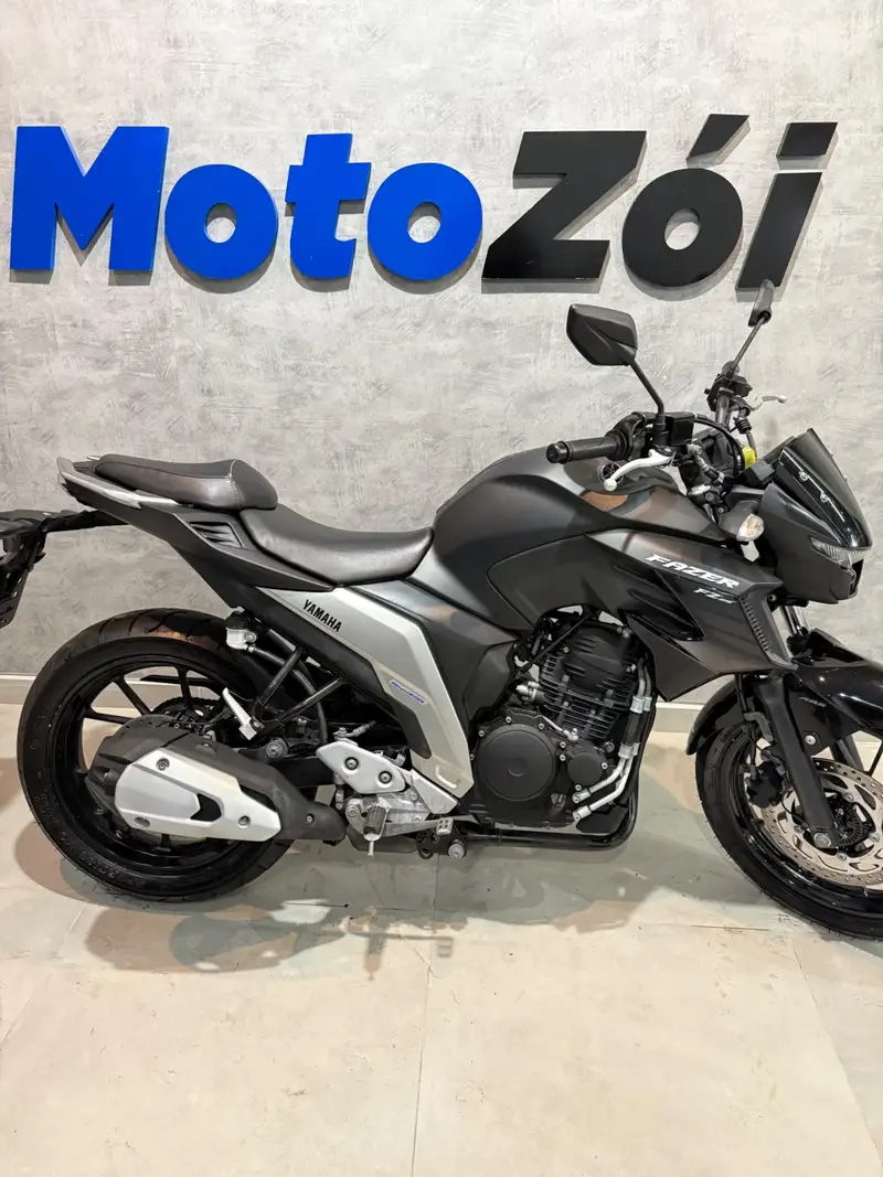 Yamaha Fazer FZ25 ABS