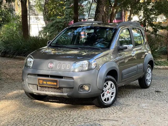 Carro Fiat Uno 2012 Vivace 1.0 8V (Flex) 4p
