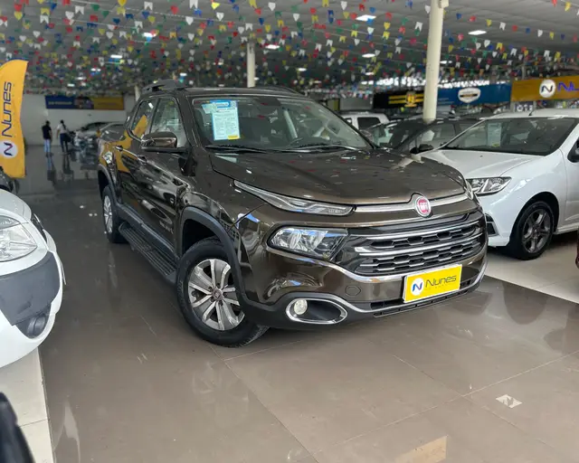 Carro Fiat Toro 2017 Freedom Open Edition 1.8 AT6 4x2 (Flex)