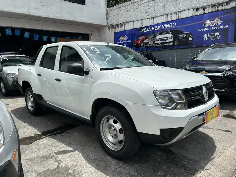 Renault Duster Oroch 1.6 16V SCe Express (Flex)