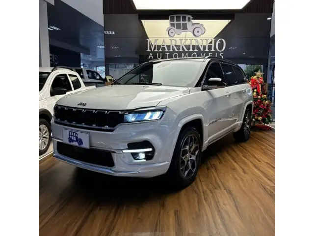 Carro Jeep Commander 2023 Overland 1.3 T270