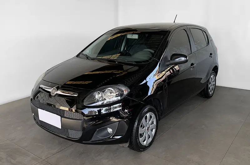 Fiat Palio Attractive 1.0 8V (Flex)