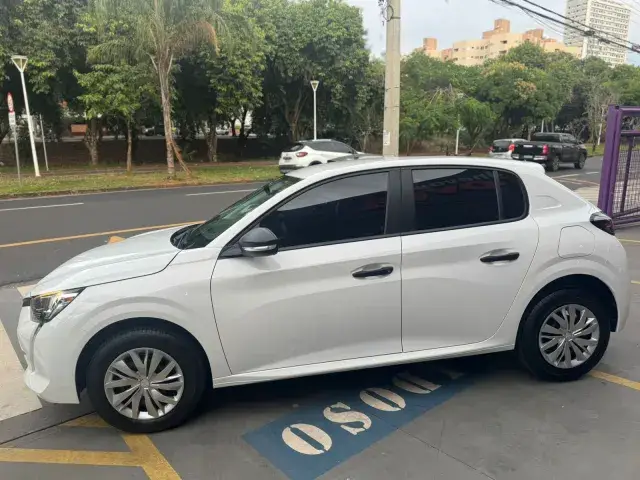 Carro Peugeot 208 2024 Like 1.0 (Flex)