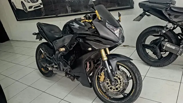 Carro Honda CBR 600 2012 Cbr 600 F