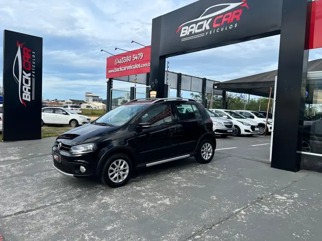 Carro Volkswagen CrossFox 2013 1.6 VHT (Flex)