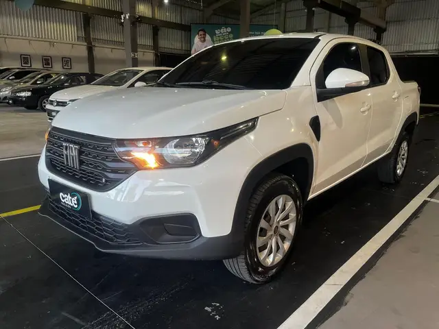 Carro Fiat Strada 2024 Freedom 1.3 Flex 8V CD