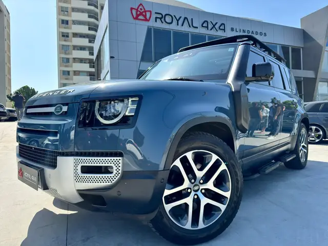Carro Land Rover Defender 2020 SE 110 2.0 SI4 (Aut)