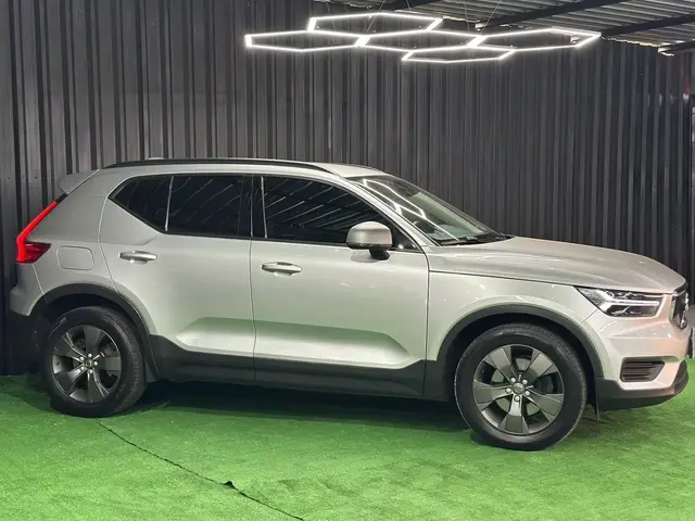 Carro Volvo XC40 2019 2.0 T4 GASOLINA GEARTRONIC