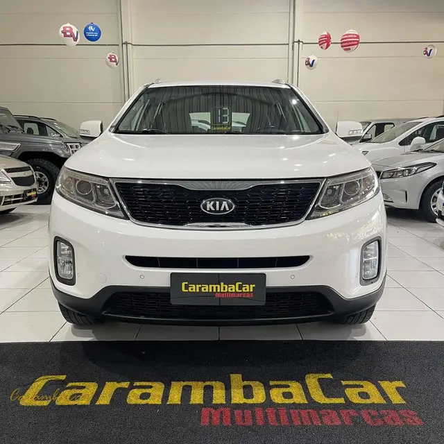 Carro Kia Sorento 2013 2.4 16V 4x2 (Aut)