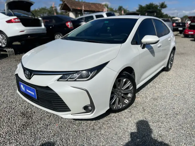 Carro Toyota Corolla 2022 XEi 2.0 Flex 16V Aut.