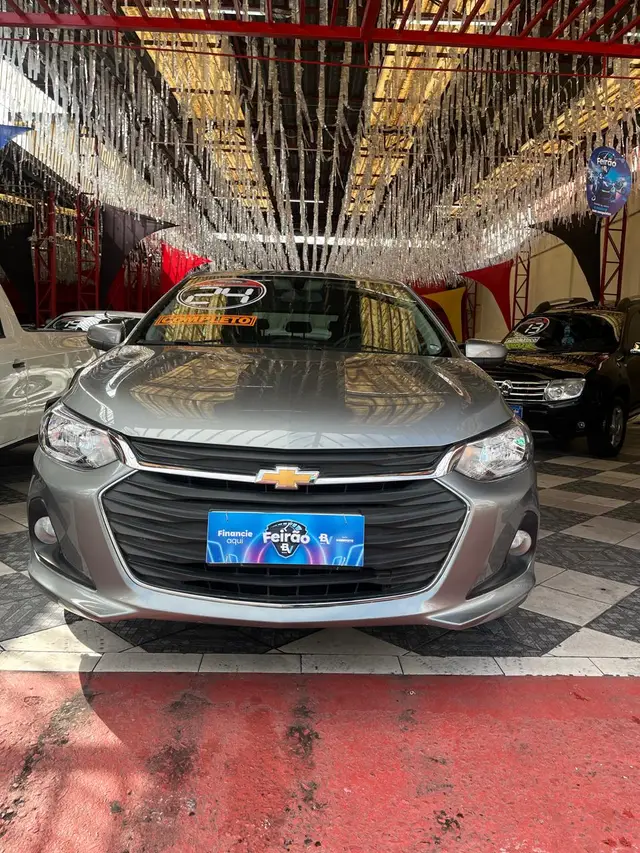 Carro Chevrolet Onix 2024 LT 1.0
