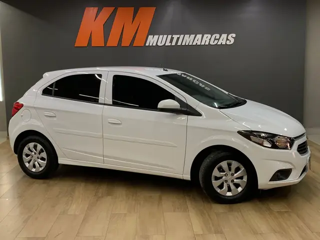 Carro Chevrolet Onix 2018 1.4 LT SPE/4