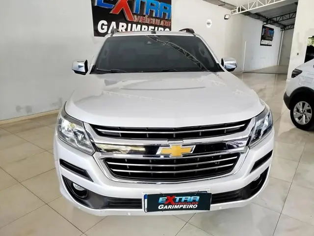 Carro Chevrolet S10 Cabine Dupla 2018 S10 2.5 ECOTEC SIDI Advantage 4x2 (Cabine Dupla)