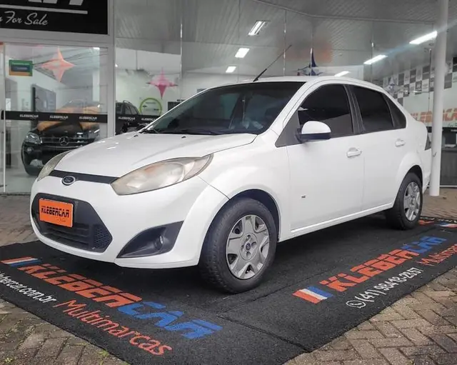 Carro Ford Fiesta Sedan 2014 SE 1.6 Rocam (Flex)