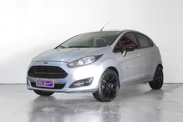 Carro Ford Fiesta Hatch 2016 1.6 (Flex)