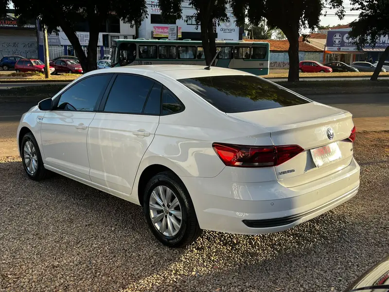 Volkswagen Virtus 1.0 200 TSI Comfortline (Flex) (Aut)
