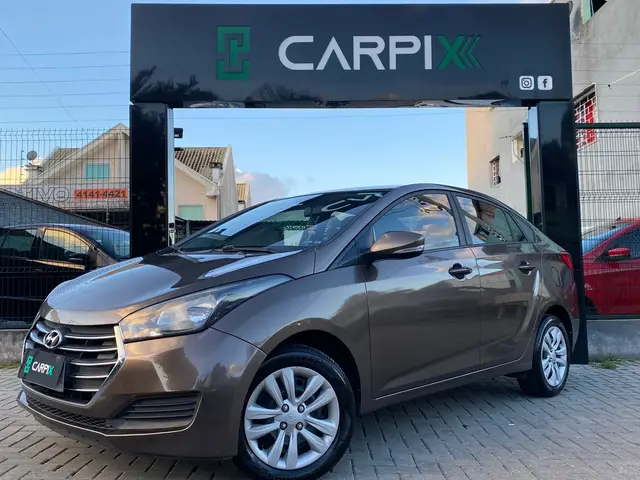 Carro Hyundai HB20S 2018 1.0 Comfort Plus (Flex)