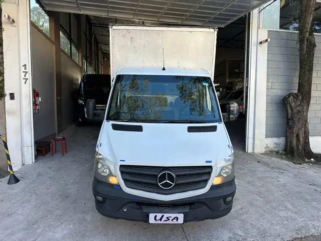 Carro Mercedes-Benz Sprinter 2018 Chassi 313 CDI Street  Extra-Longo