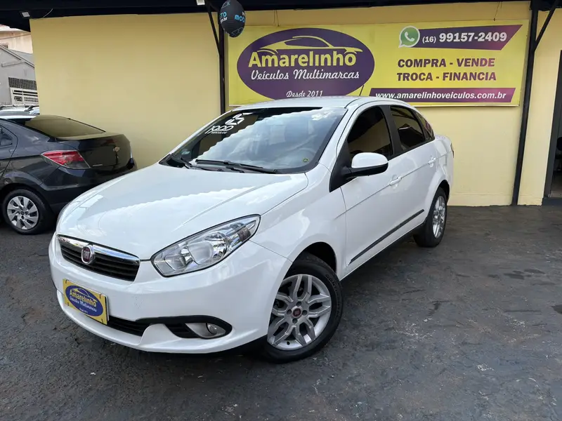 Fiat Grand Siena Essence 1.6 16V Dualogic (Flex)