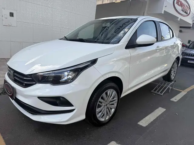 Carro Fiat Cronos 2024 Drive 1.3 (Aut.)