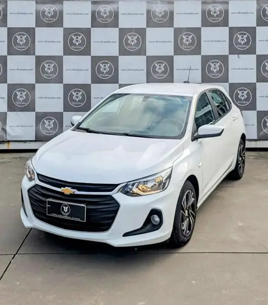 Carro Chevrolet Onix 2024 LT 1.0