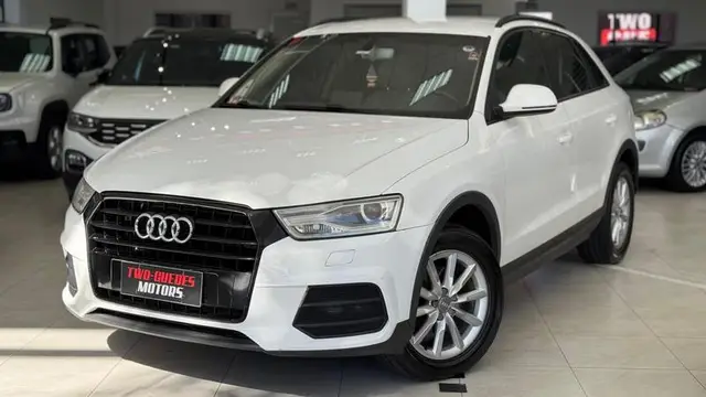 Carro Audi Q3 2016 1.4 TFSI Ambiente S Tronic