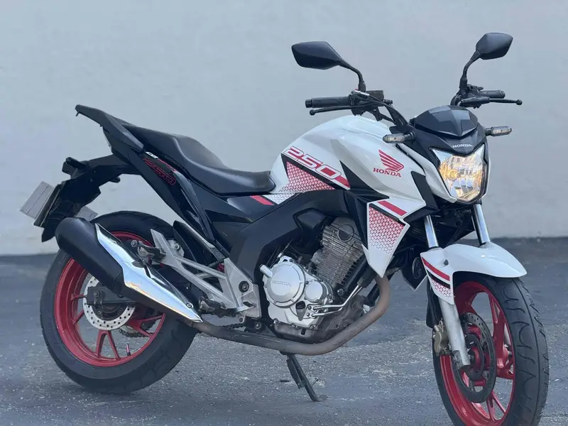 Honda (CBS)