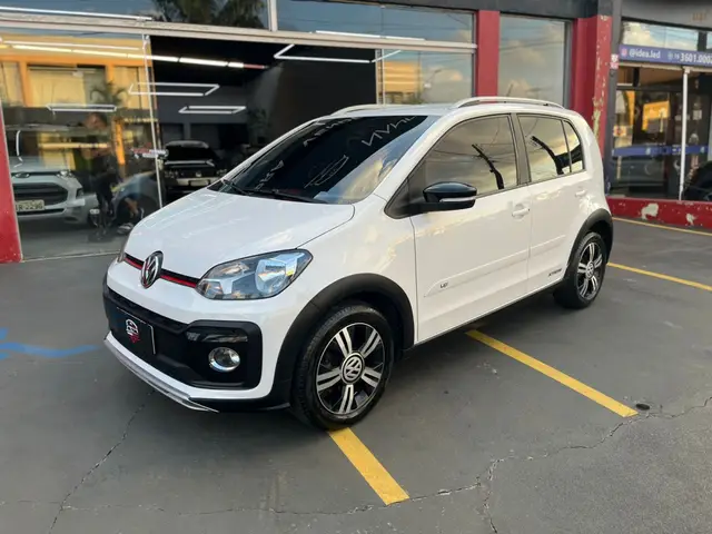 Carro Volkswagen Up! 2020 1.0 Xtreme 170 TSI (Flex)