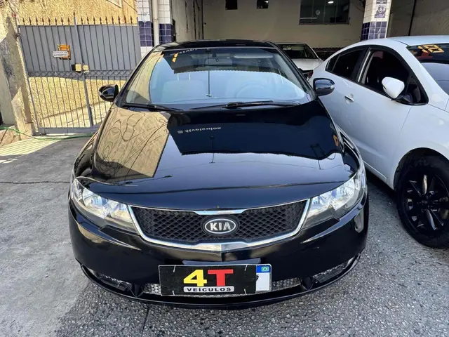 Carro Kia Cerato 2011 SX 1.6 16V