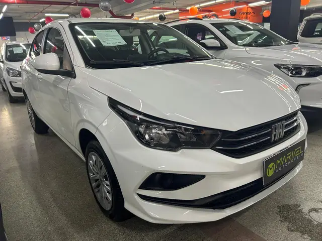 Carro Fiat Cronos 2023 Drive 1.0 (Flex) MT