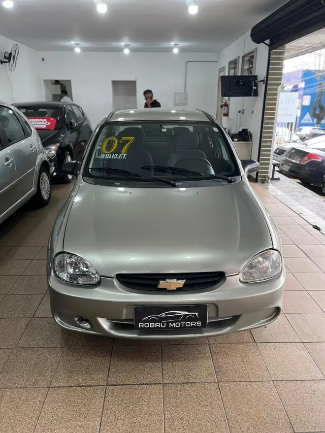 Carro Chevrolet Classic 2006 Corsa Sedan  Life 1.0 VHC