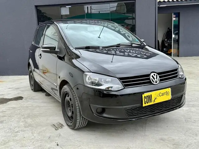 Carro Volkswagen Fox 2011 1.0 8V (Flex) 2p