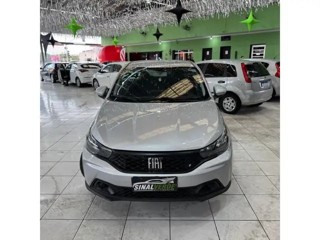 Carro Fiat Argo 2024 1.0