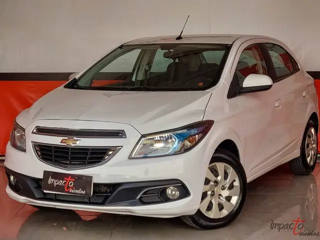 Carro Chevrolet Onix 2014 1.4 LT SPE/4