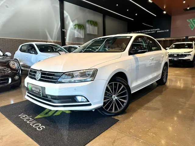 Carro Volkswagen Jetta 2016 1.4 TSI Comfortline Tiptronic