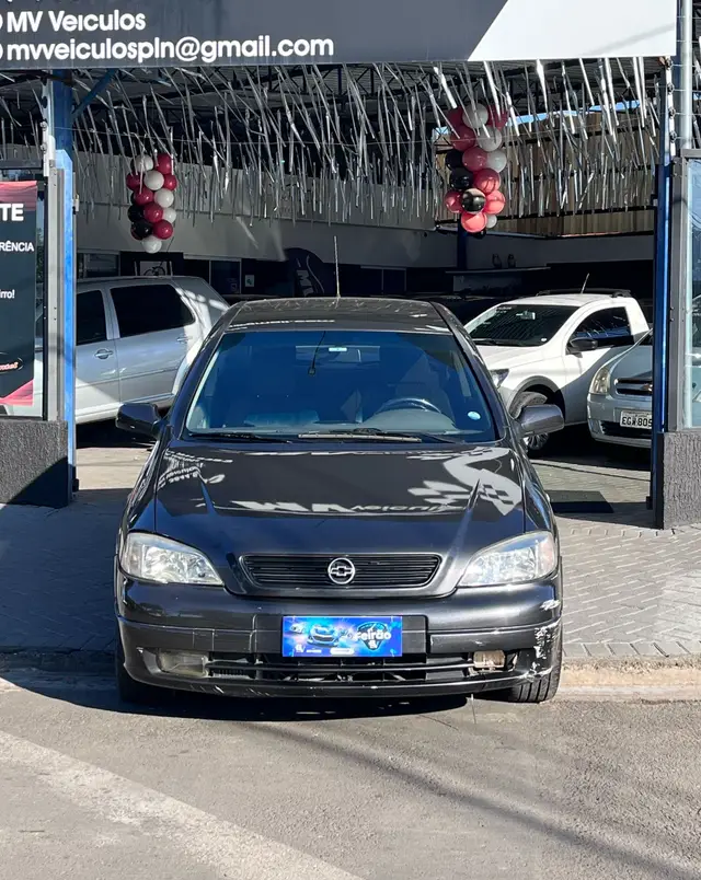 Carro Chevrolet Astra Hatch 2002 CD 2.0 8V 2p