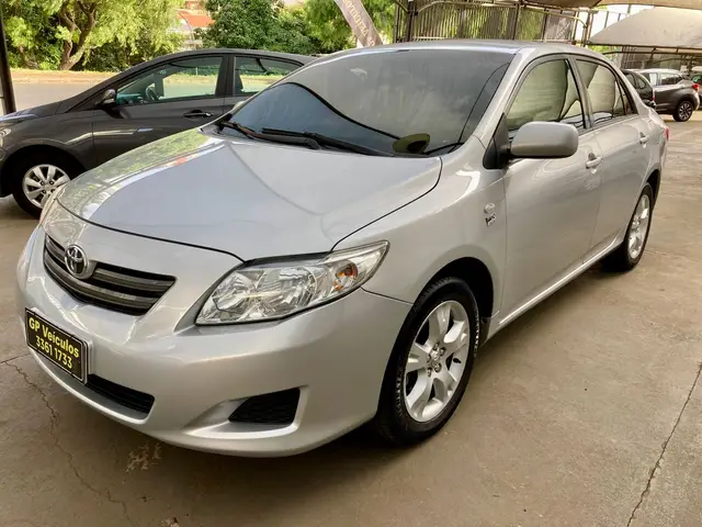 Carro Toyota Corolla 2011 Sedan GLi 1.8 16V (flex)