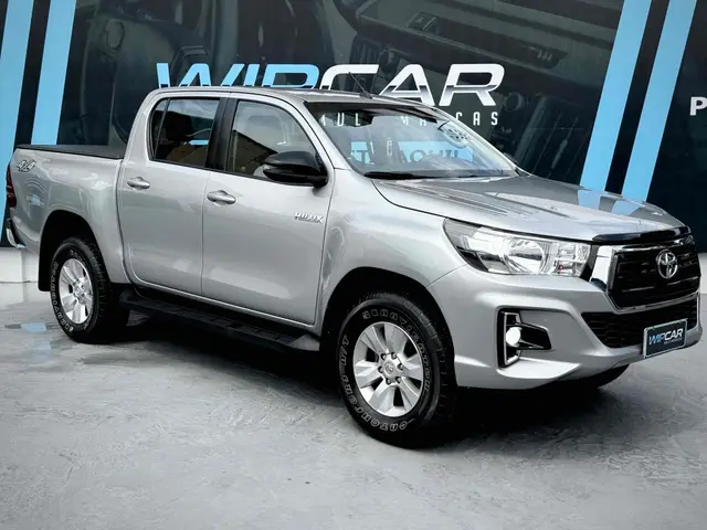 Carro Toyota Hilux Cabine Dupla 2019 Hilux 2.7 SR CD 4x2 (Flex) (Aut)