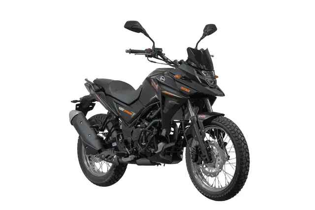 Carro Dafra NH 2024 300