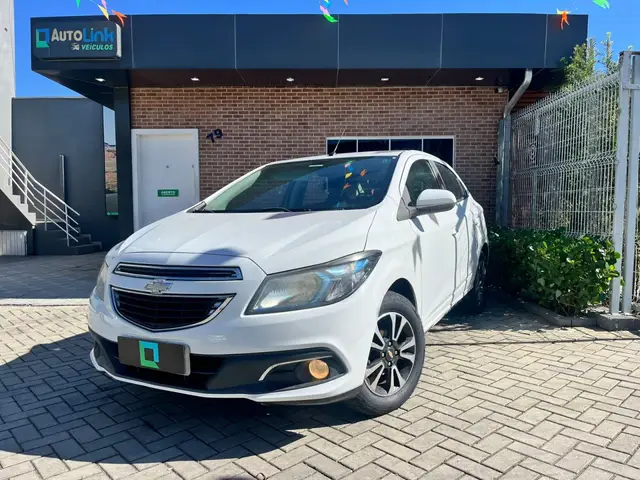 Carro Chevrolet Onix 2015 1.4 LTZ SPE/4
