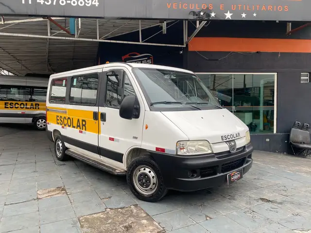 Carro Peugeot Boxer 2014 2.3 HDI Furgao Longo 350 TE